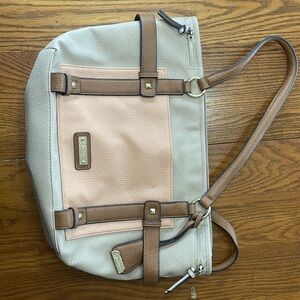 Jessica Simpson large hobo purse. Never been used!